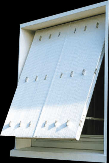 Persienne traditionnelle &agrave; projection